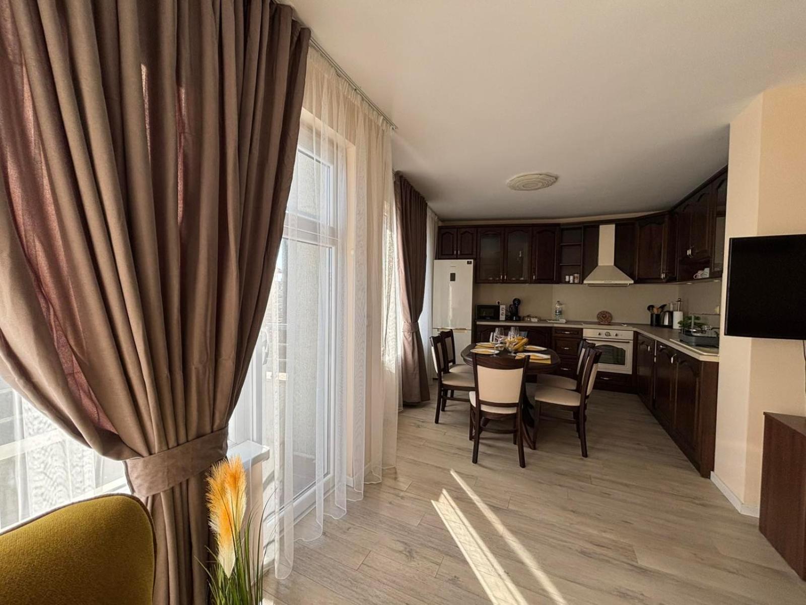 Grand Apartment Bogoridi - Top Center Near To Sea And Sea Garden Burgas Zewnętrze zdjęcie